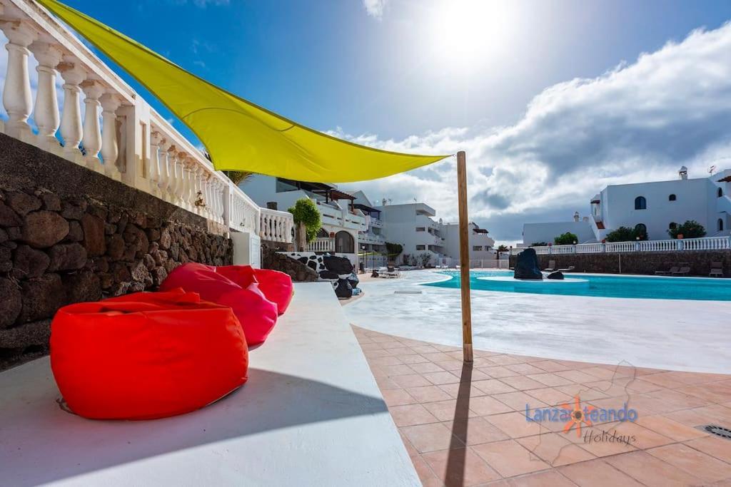 Vivienda Vacacional Papillon Costa Teguise Exterior photo