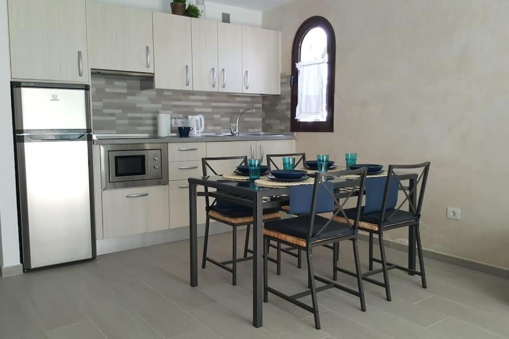 Vivienda Vacacional Papillon Costa Teguise Exterior photo